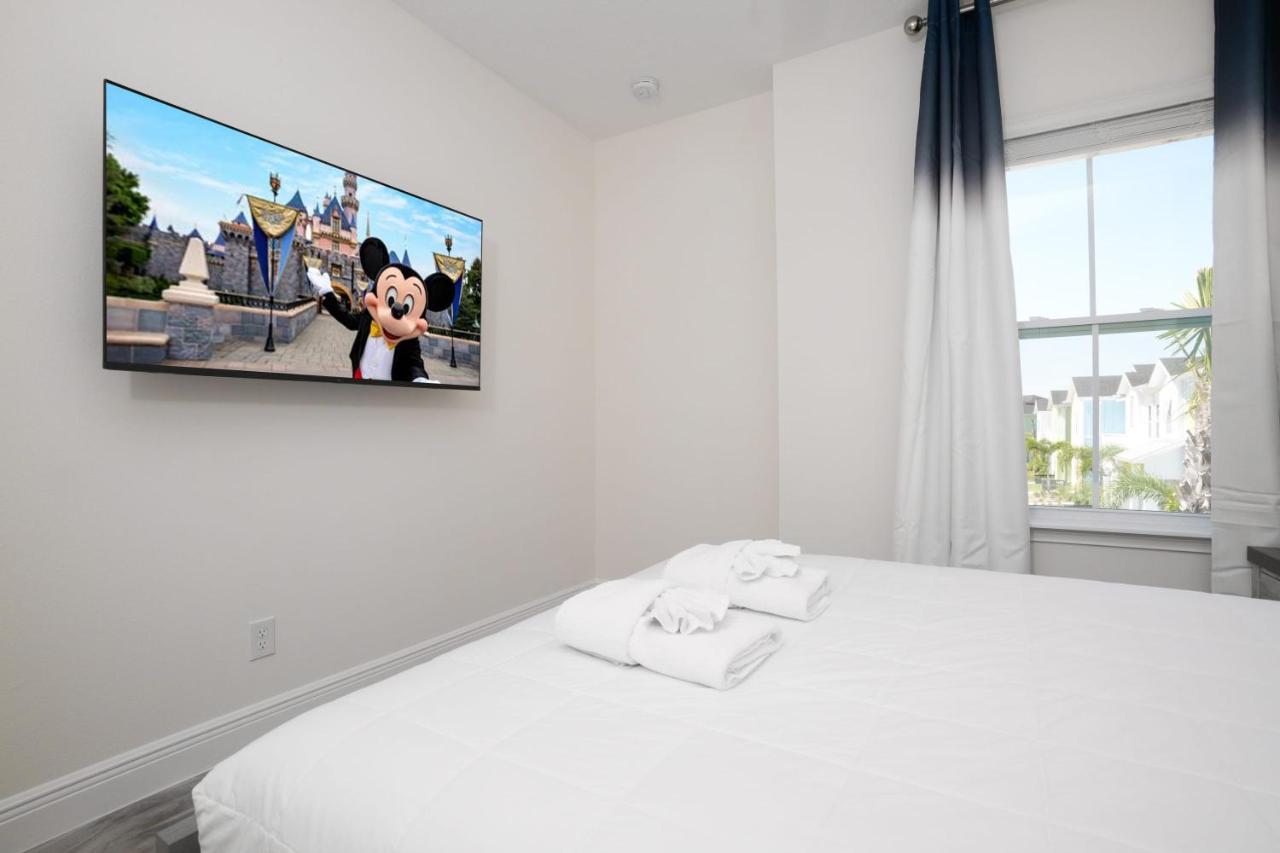 Brand New Private Oasis 4 Bedroom - Margaritaville Holiday home Orlando